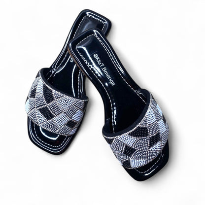 Flats 950 - $97.900